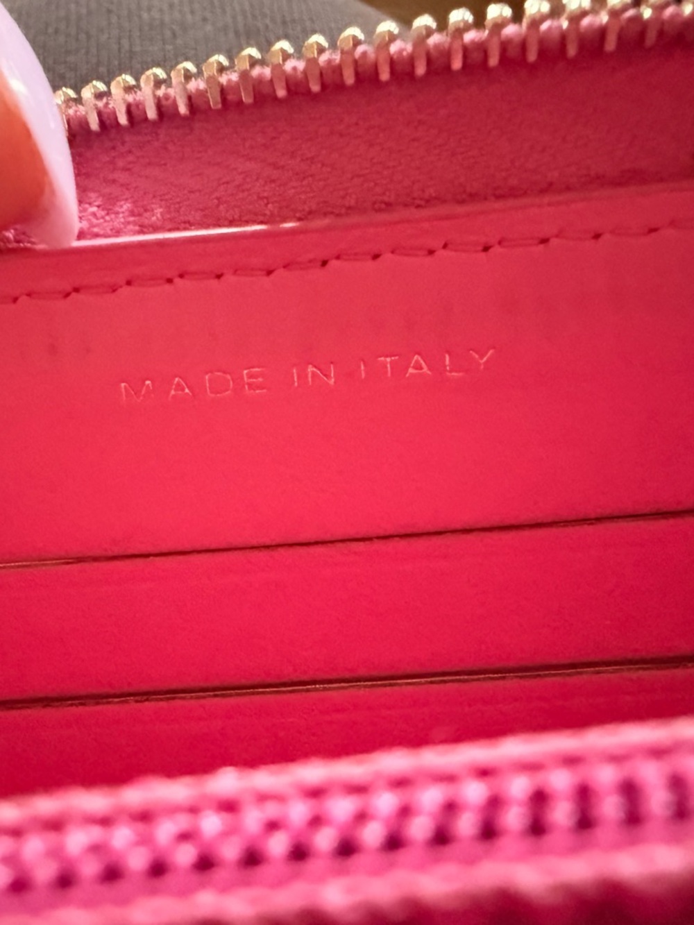 CHANEL Continental Quilted Coral Pink Caviar Leather Wallet with Gold CC - Picture 4 of 11